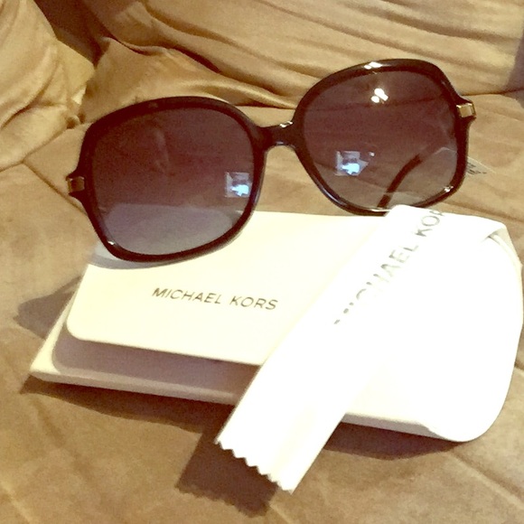 Michael Kors sunglasses - Picture 1 of 3